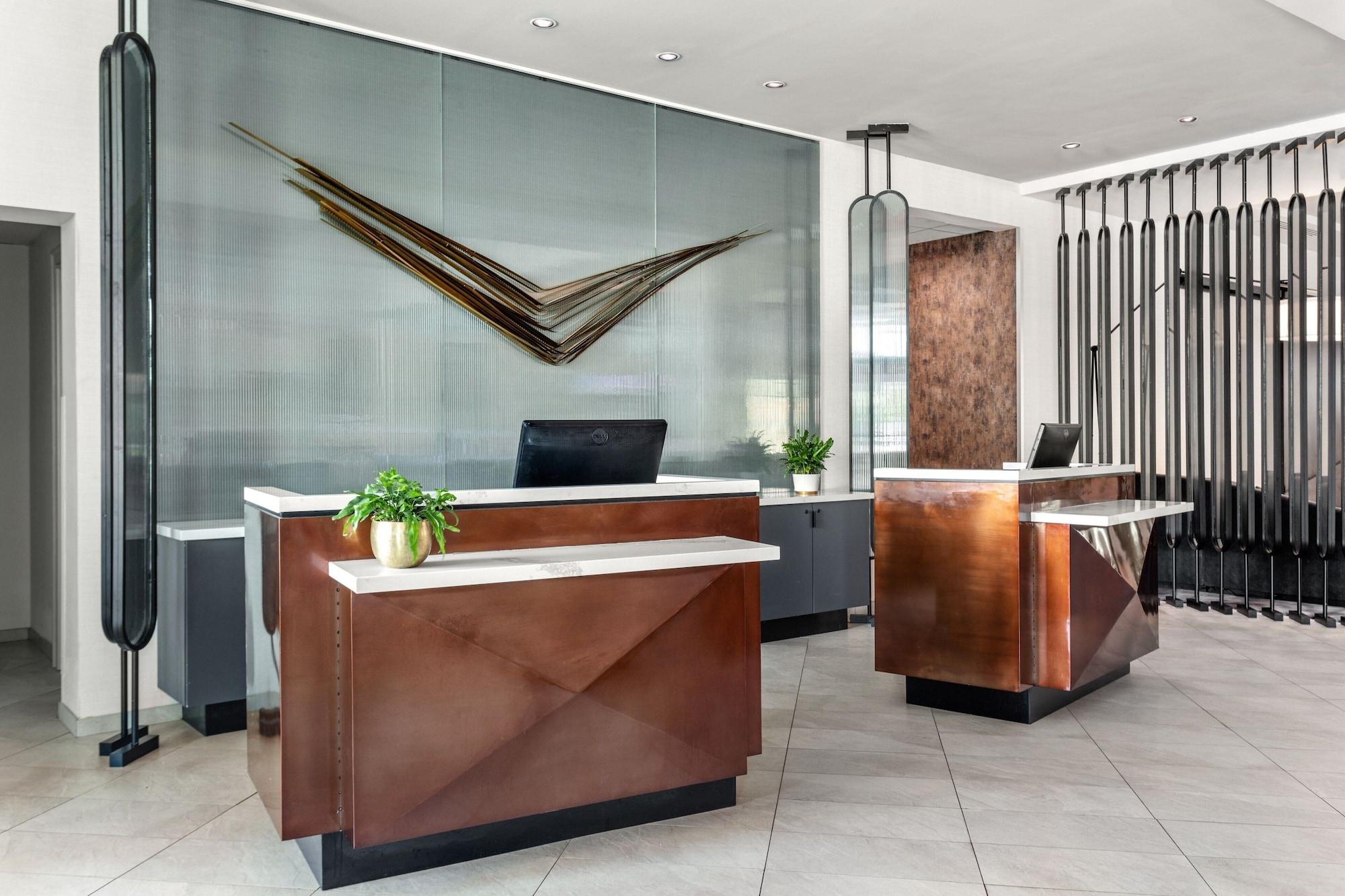 Vista Lobby Delta Hotels by Marriott Midwest City at the Reed Conference Center