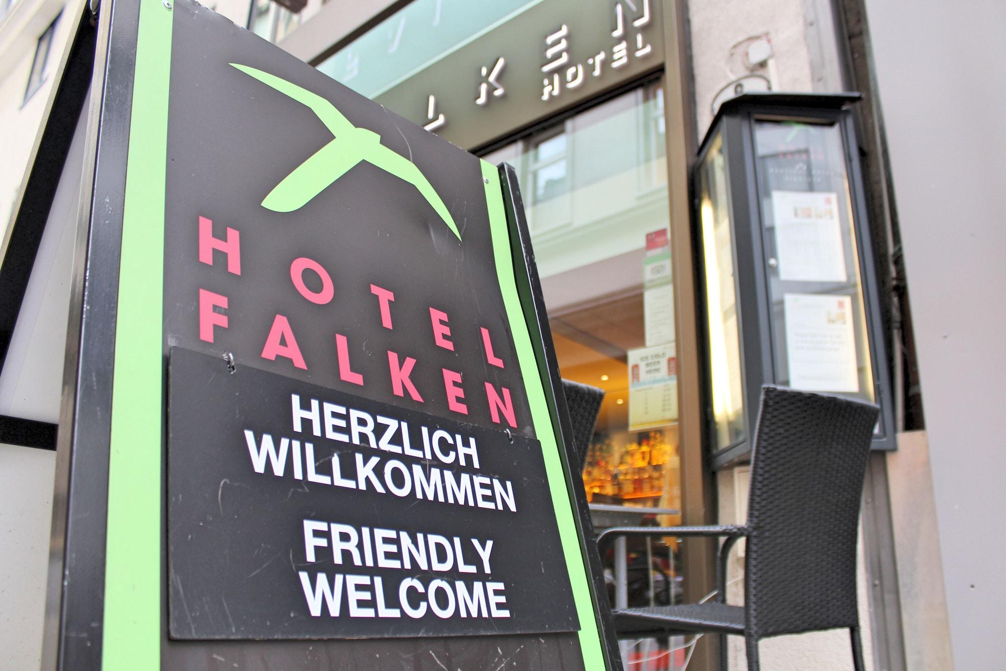 Vista Lobby Hotel Falken