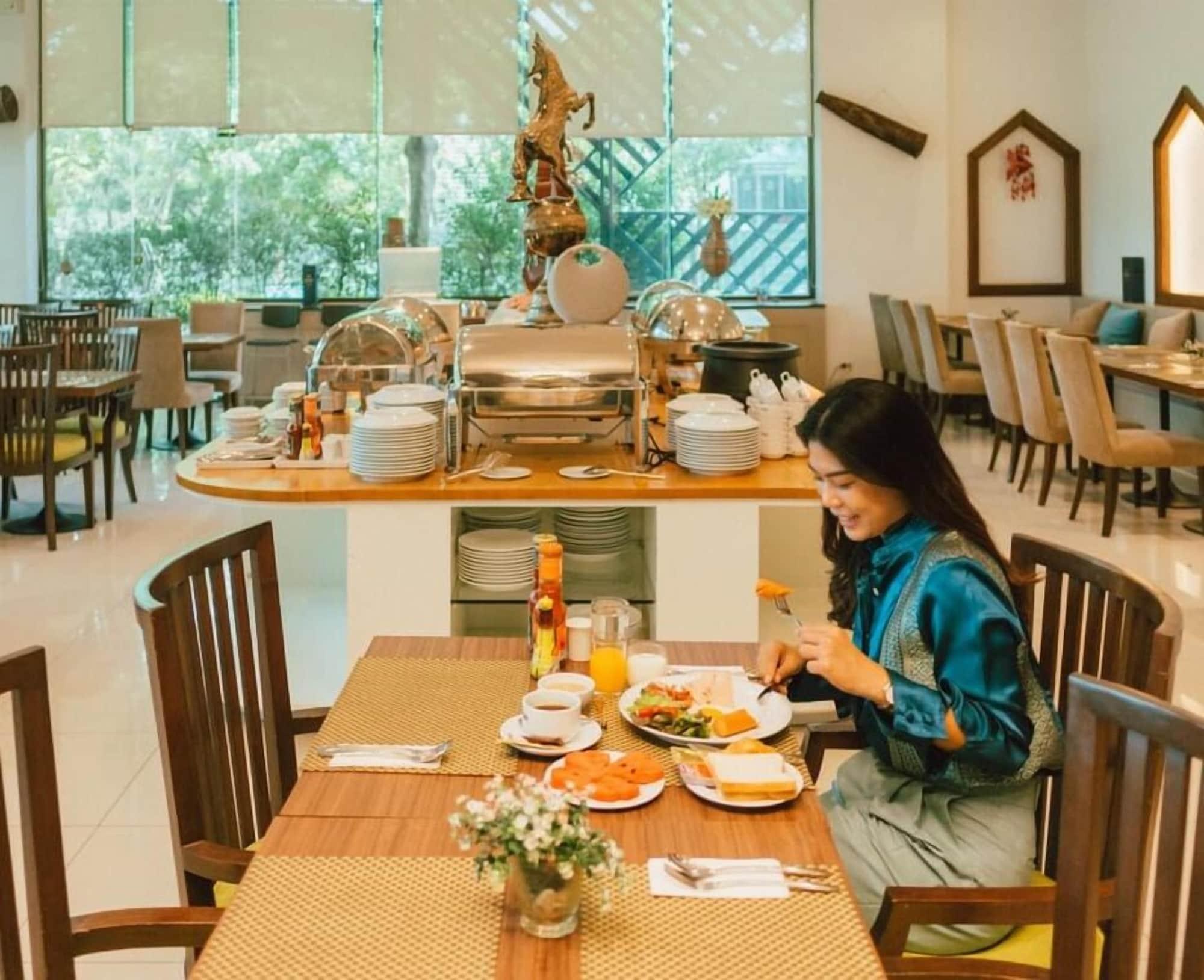 Restaurant Rimkhobfa Urban Resort