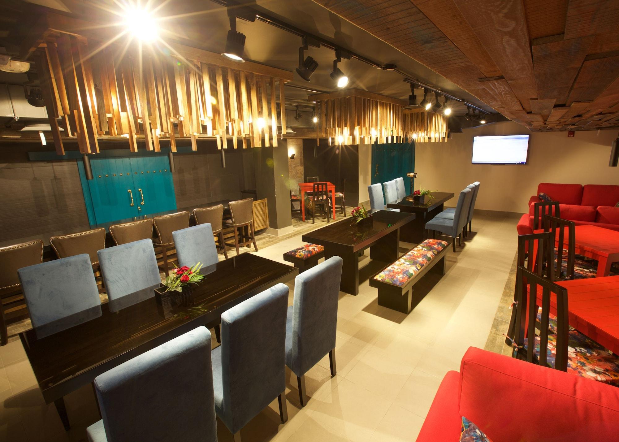 Restaurant Lujain Hotel Suites