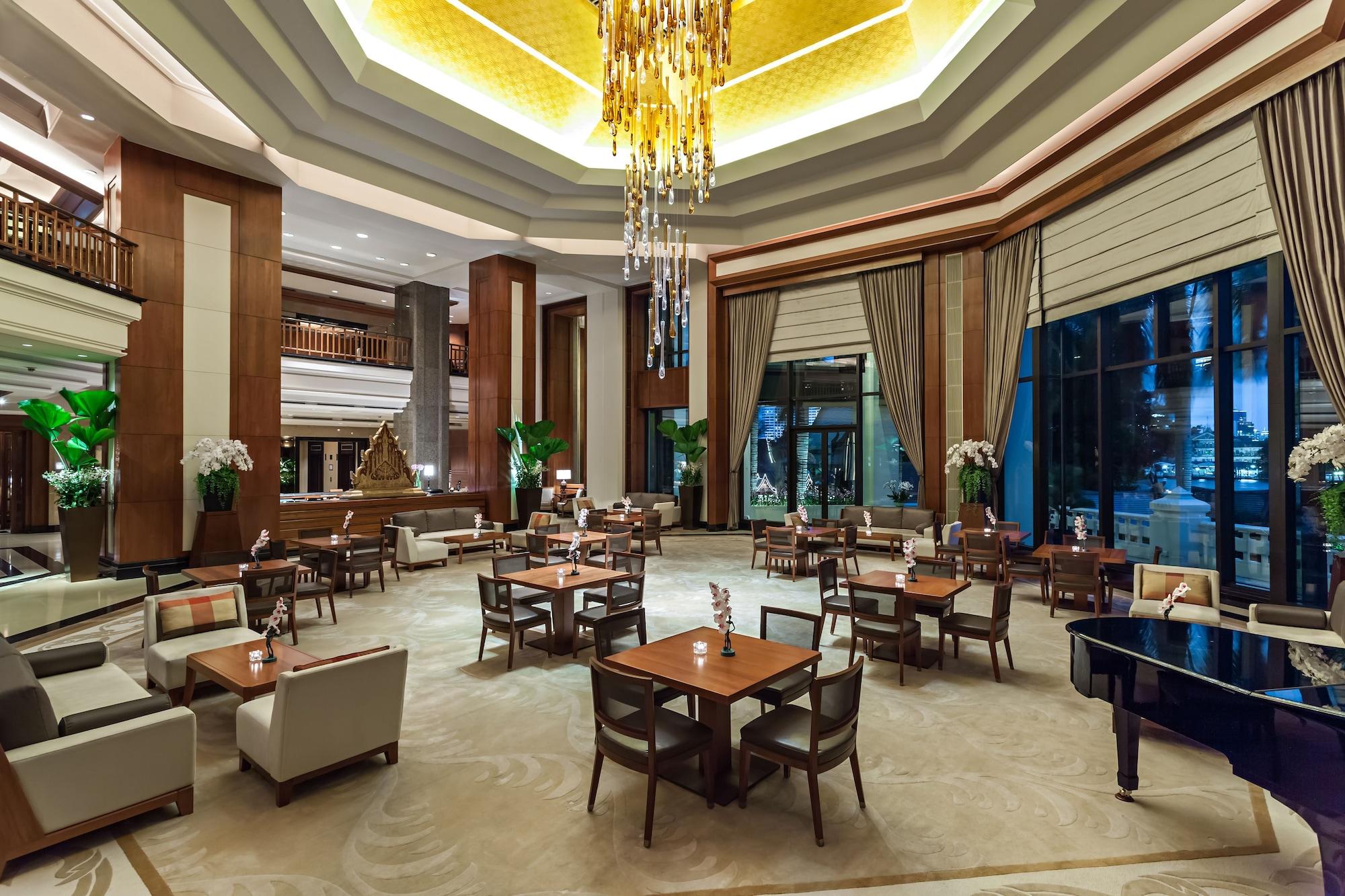 Vista Lobby The Peninsula Bangkok