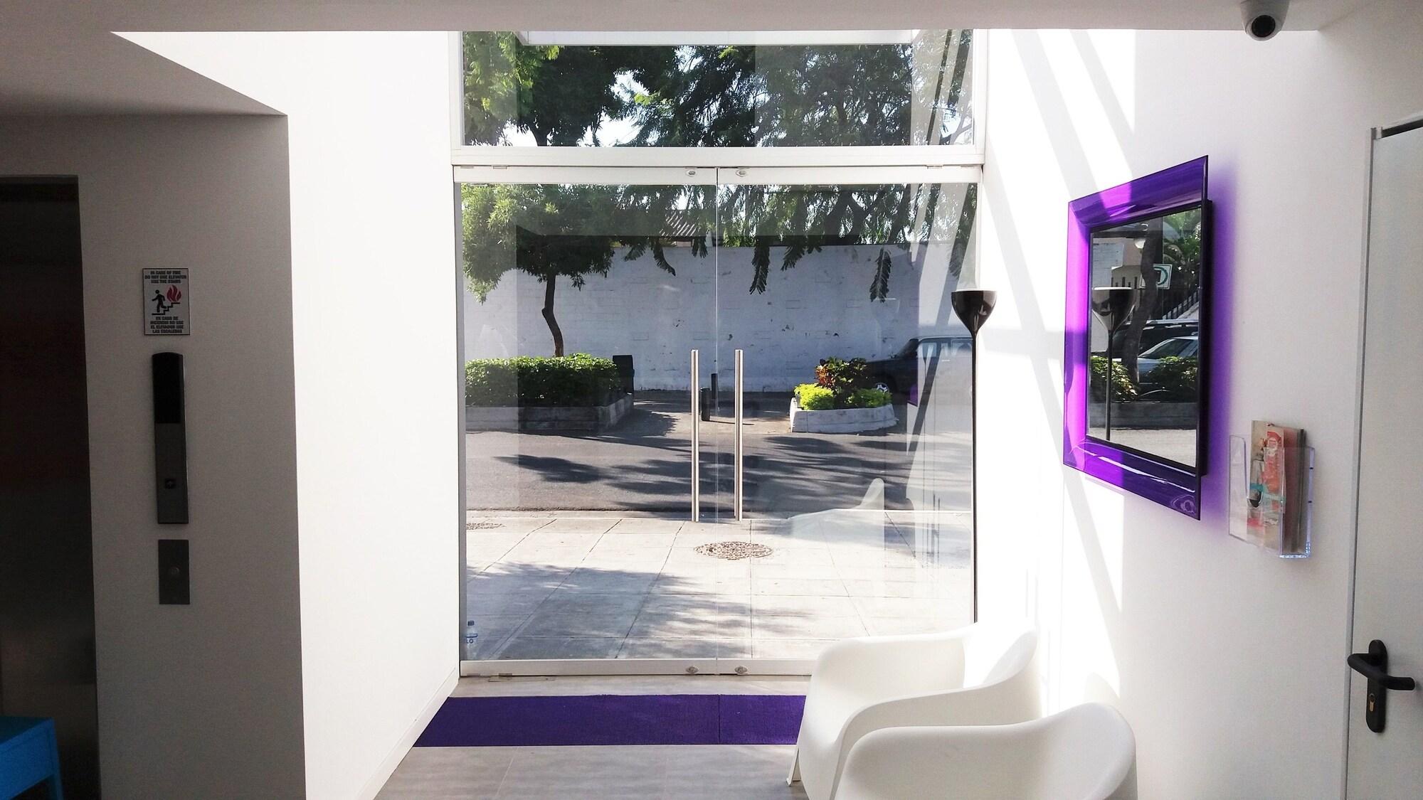 Vista Lobby Yu Smarthotels
