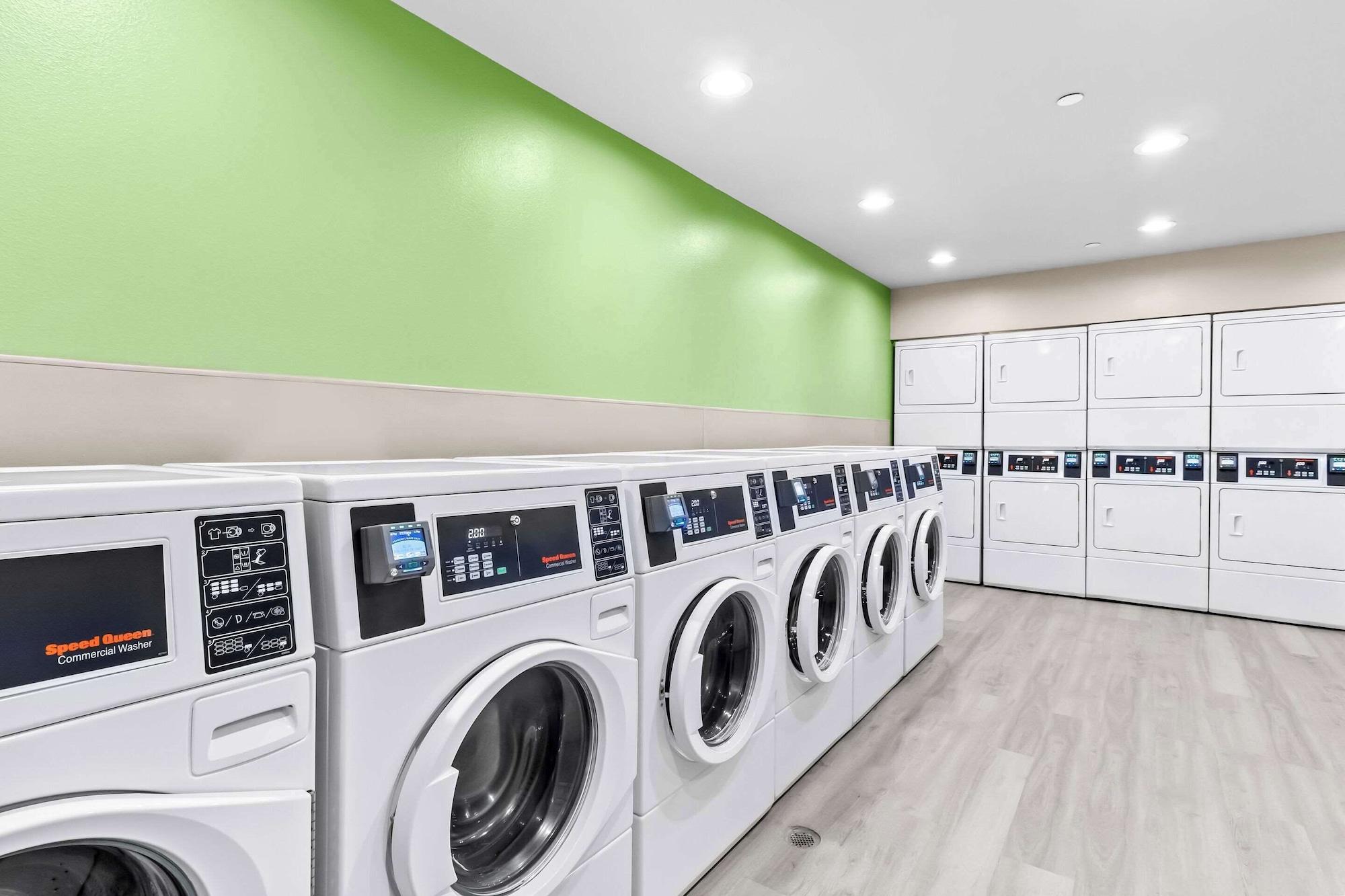Comodidades del Alojamiento Woodspring Suites South Houston Hobby