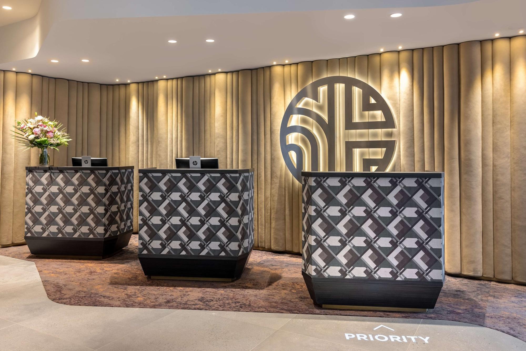 Vista Lobby NH Collection Salzburg City