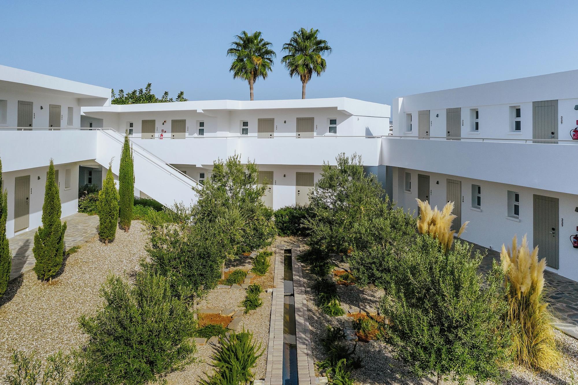 Habitación Nissi Beach Resort