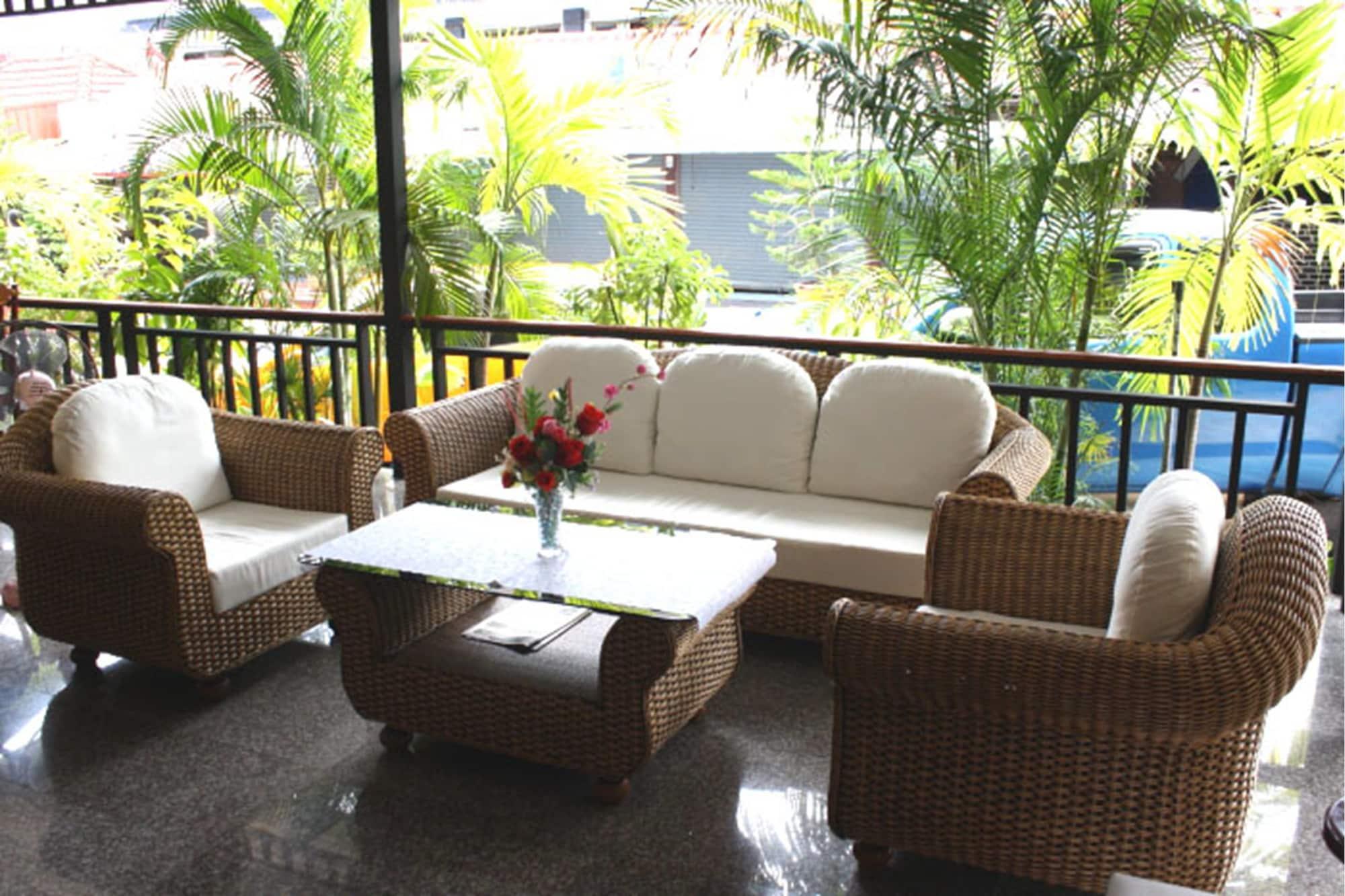 Vista Lobby Cha Am Perfect