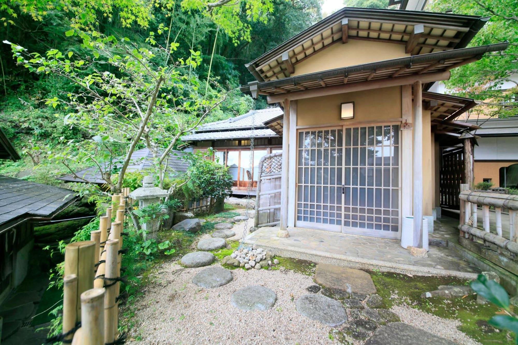 Vista Exterior Konabesso