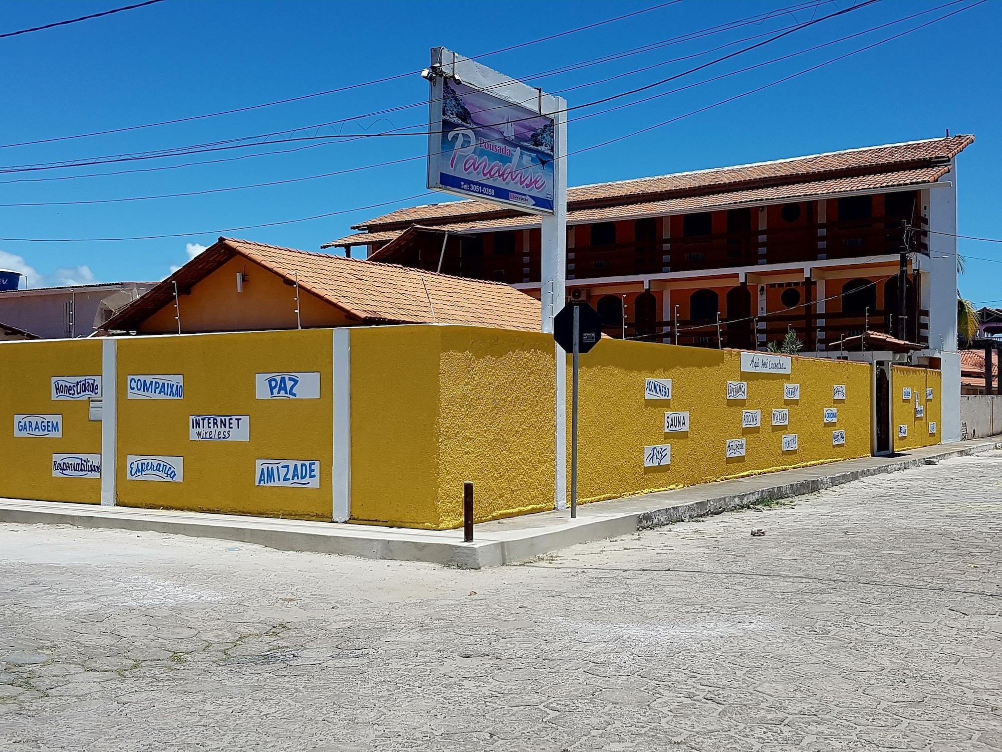Vista Exterior Pousada Paradise