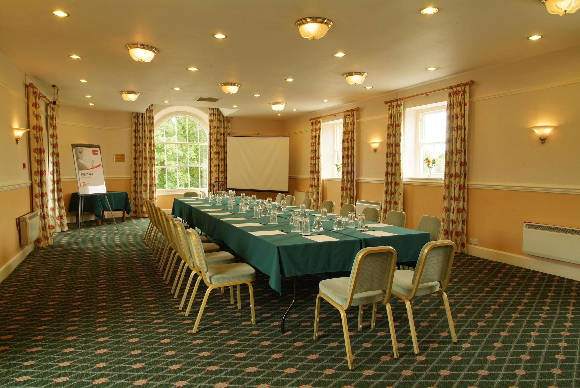 Sala de Reuniones The Arundell