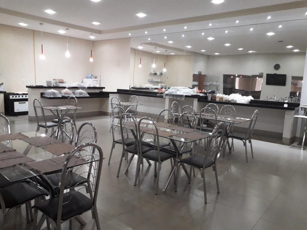 Restaurant Emmis Park Hotel