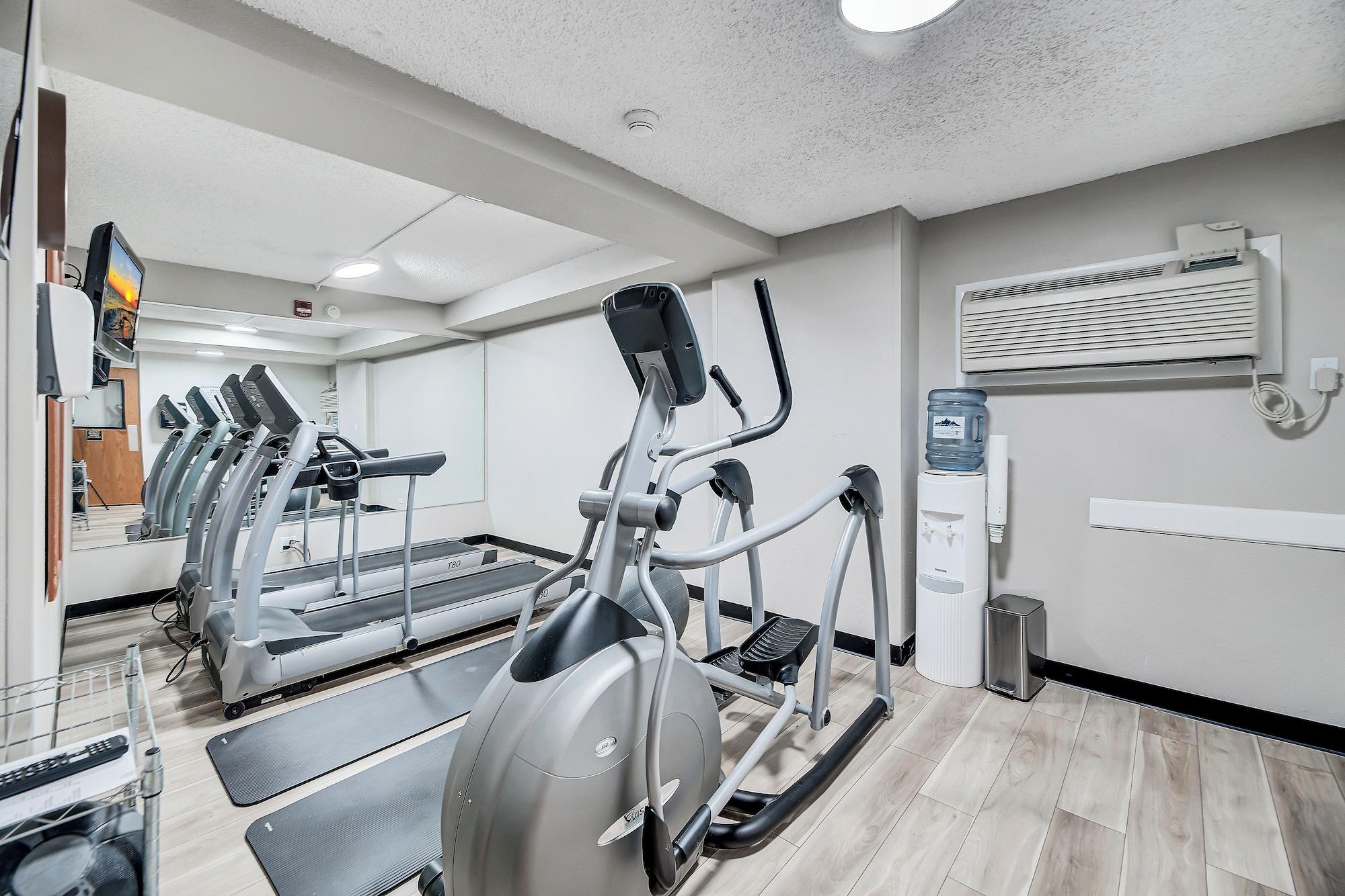 Gimnasio Days Inn by Wyndham Helena