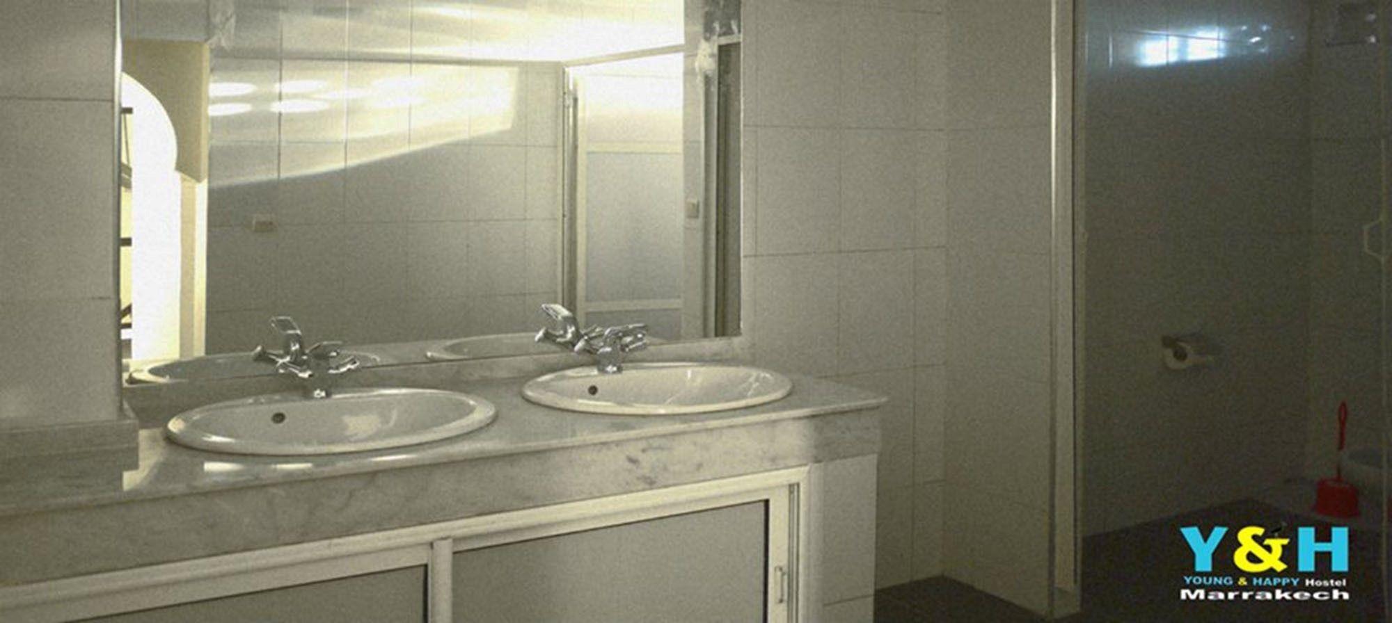 Equipamiento de Habitación Young and Happy Marrakech