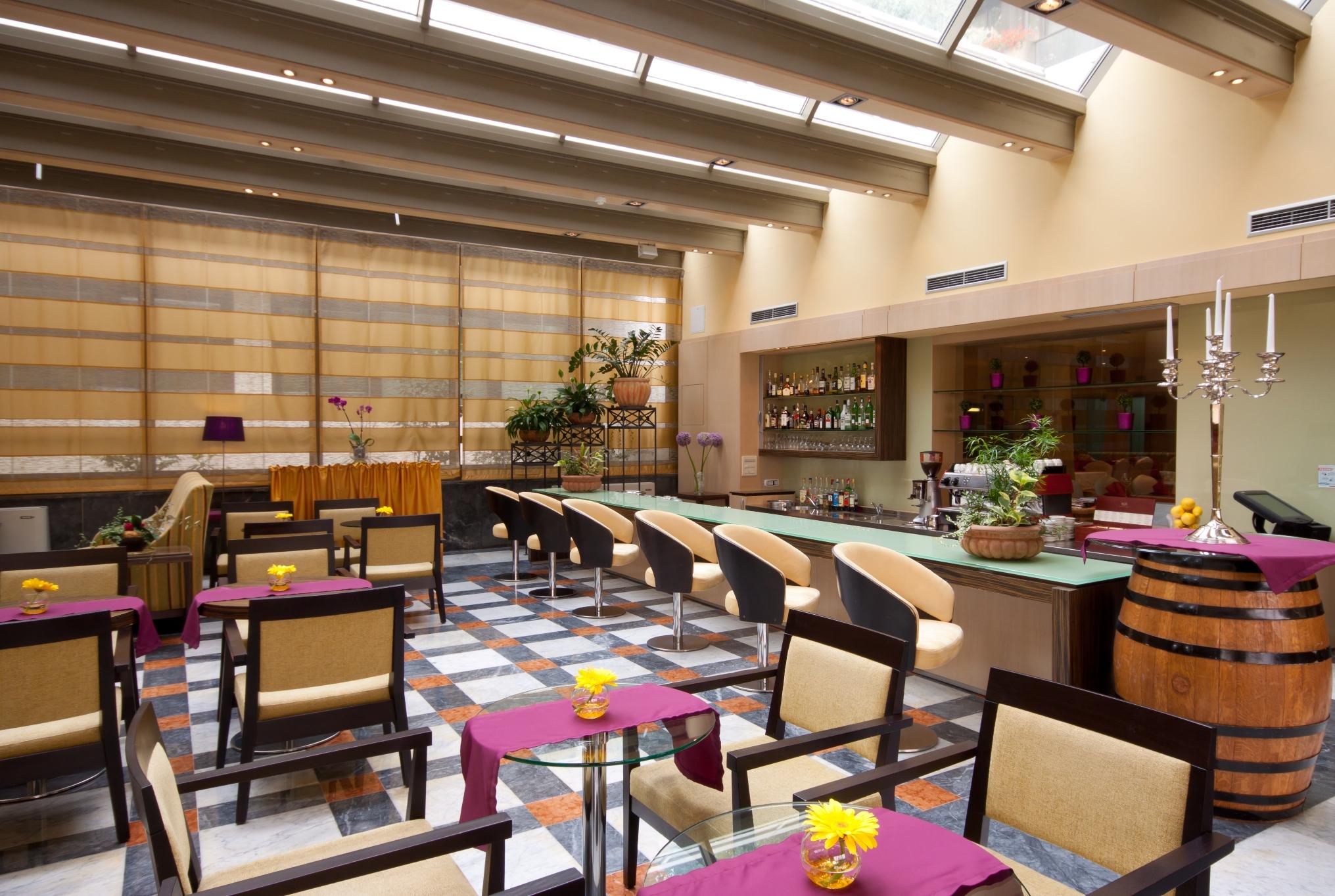 Vista Lobby Grand Hotel Adriatic II