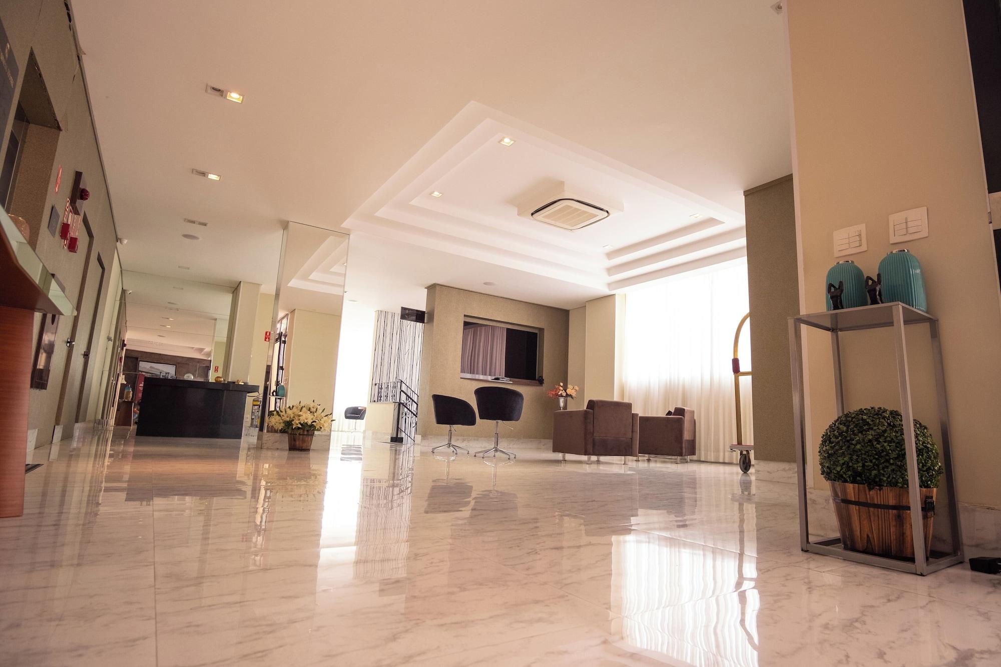 Vista Lobby Padom Businesse Hotel