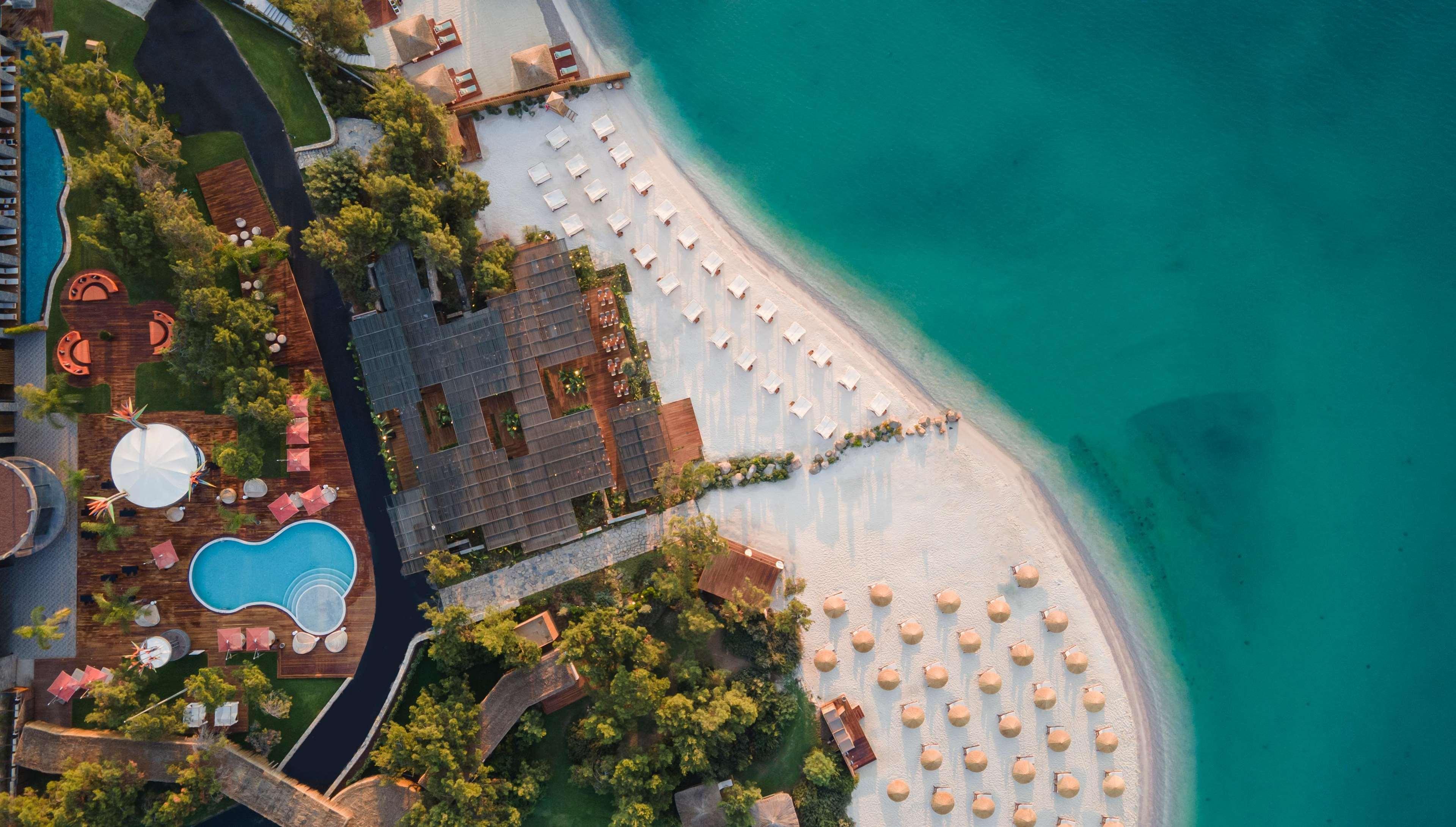 Playa Lujo Hotel Art &Joy