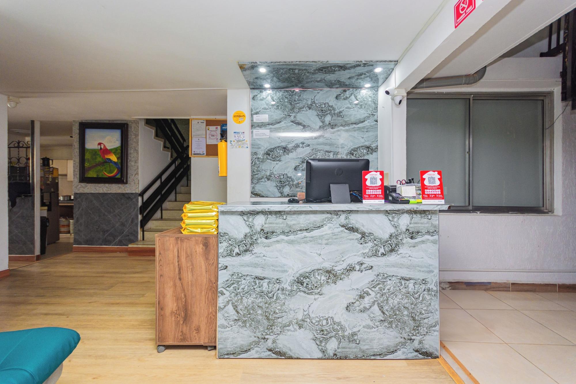 Vista Lobby Hotel Lares 70 Laureles