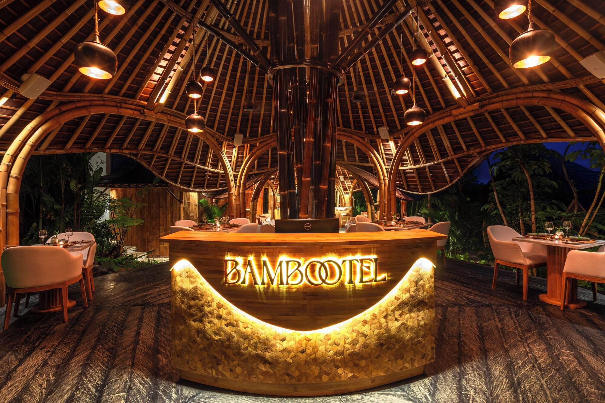 Vista Lobby Bambootel Sawah View