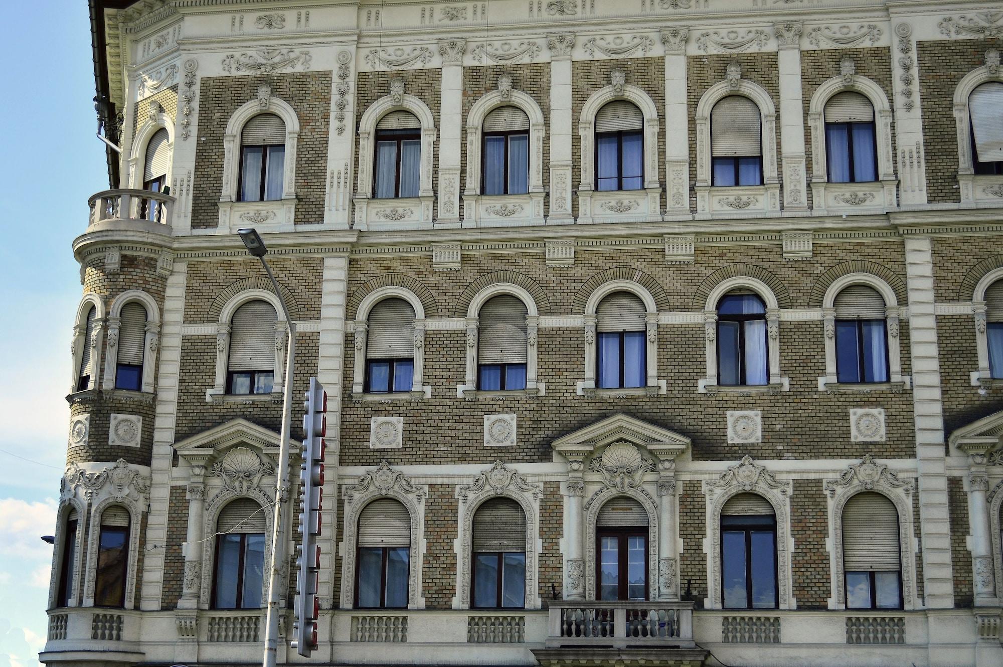 Vista Exterior Sous44