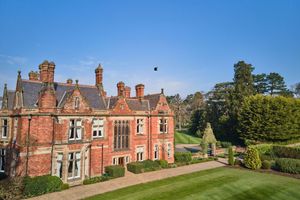 Alojamiento - Rockliffe Hall