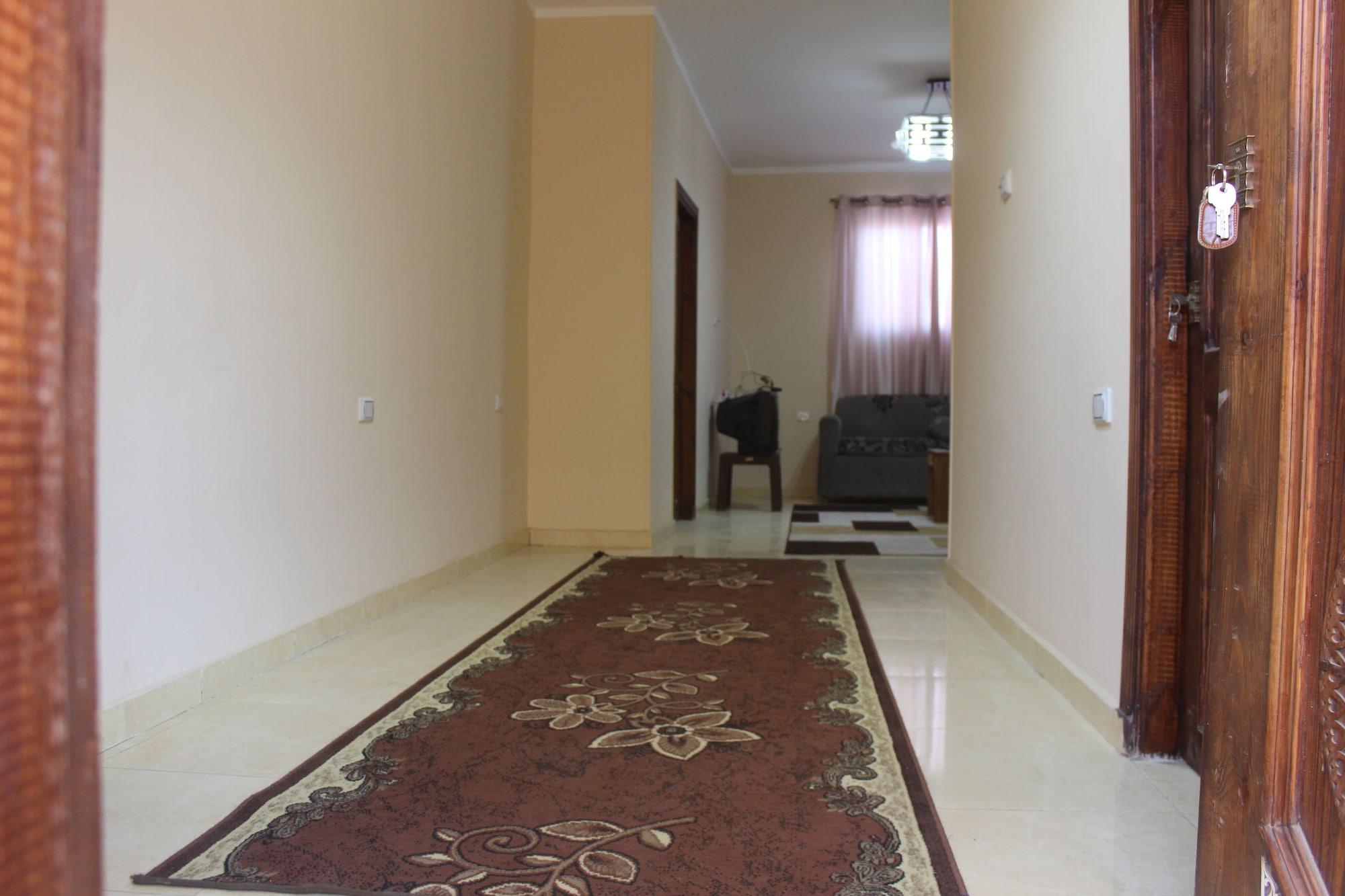 Varios Royal pyramids Inn