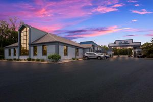 Alojamiento - Best Western Executive Inn