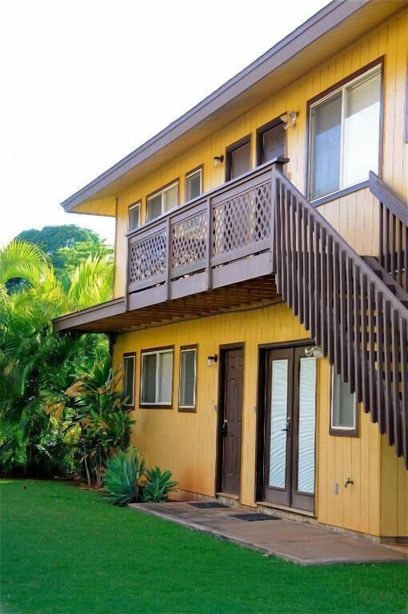 Vista Exterior The West Inn Kauai