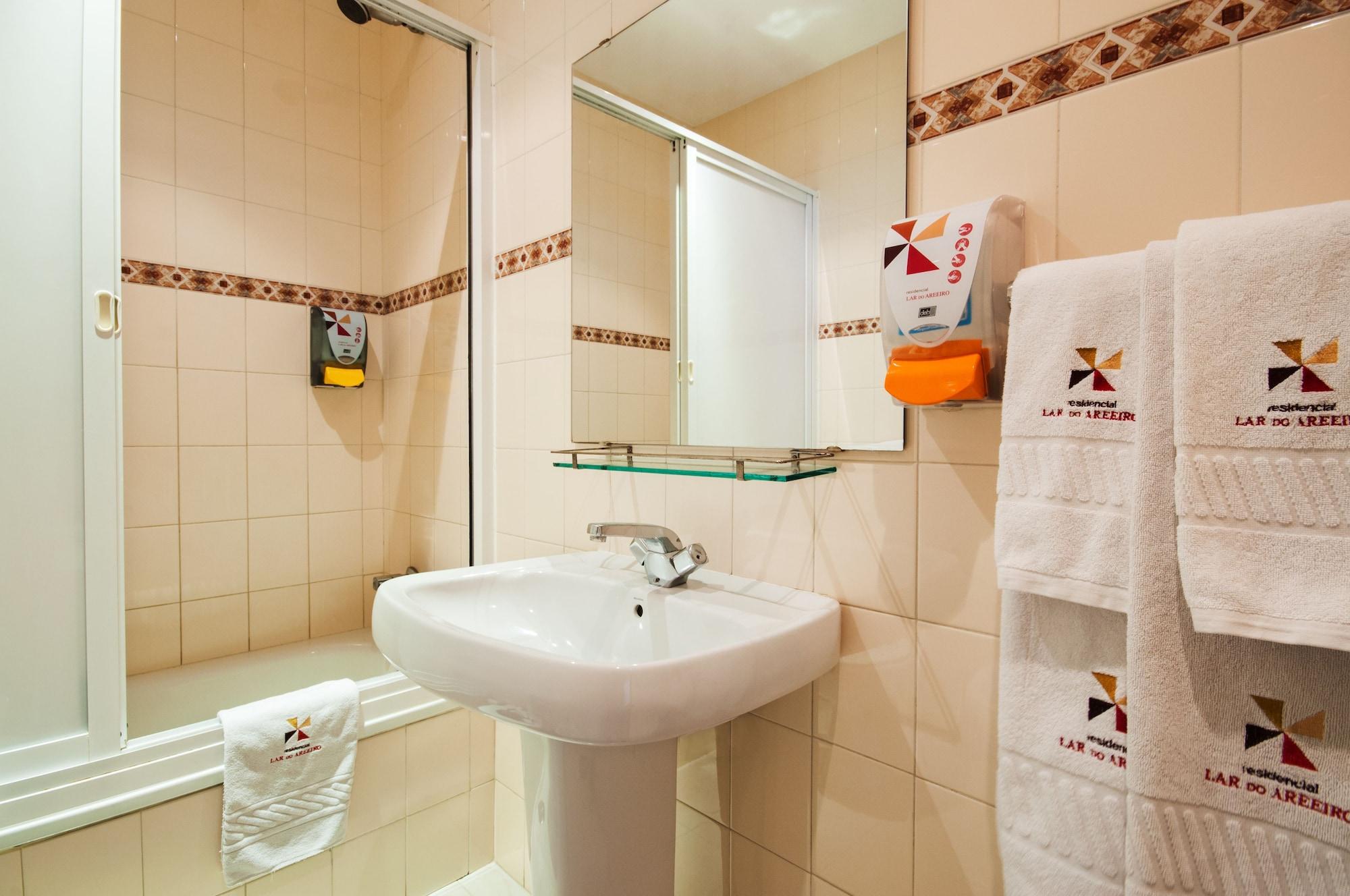 Equipamiento de Habitación Residencial Lar do Areeiro