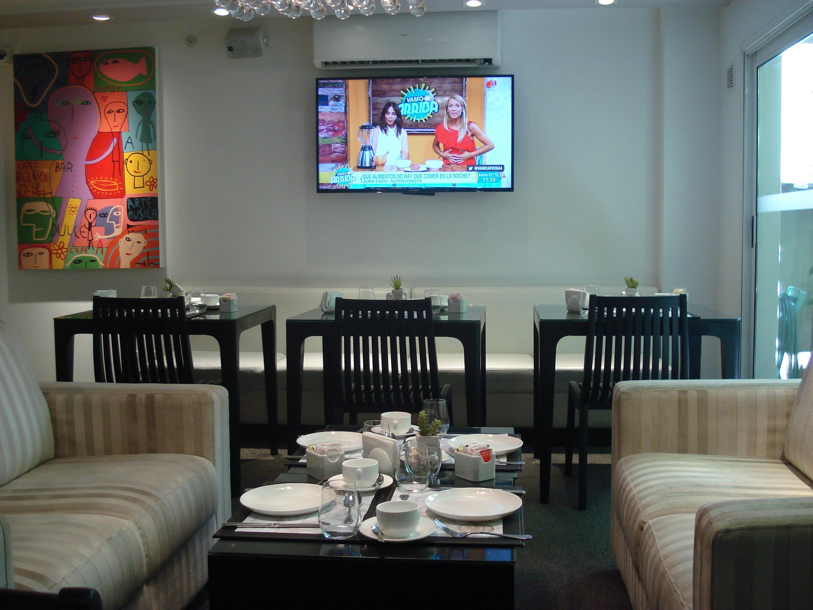 Vista Lobby Mercure Montevideo Punta Carretas
