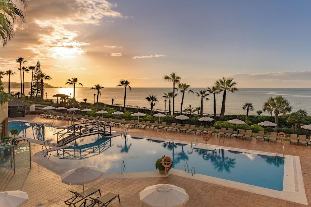 Vista Piscina Gran Hotel Elba Estepona Thalasso & Spa