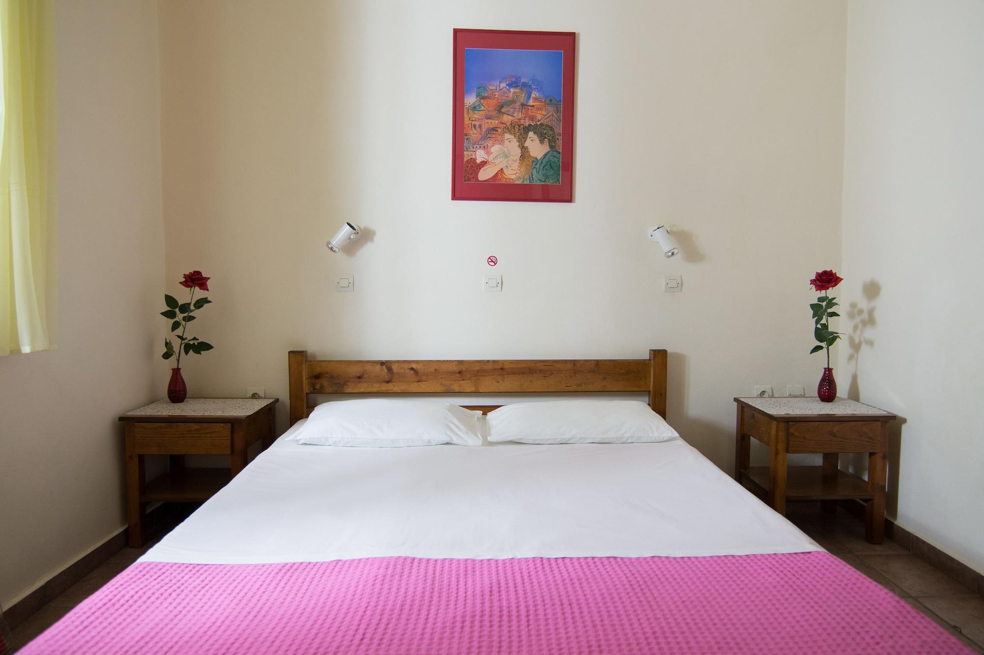 Habitación Kalithea Apartments