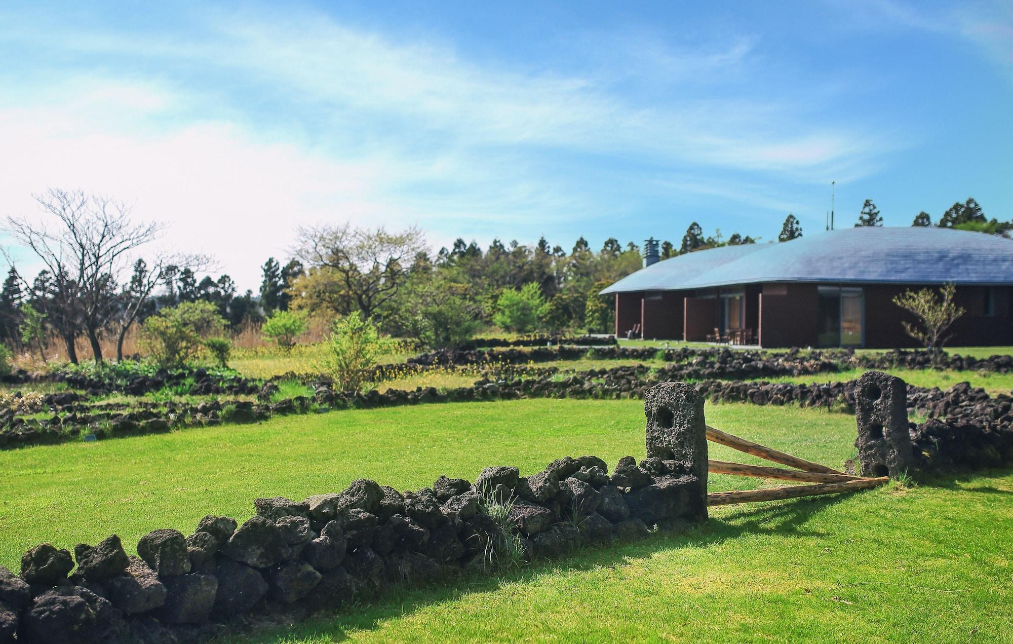 Vista Exterior Podo Hotel