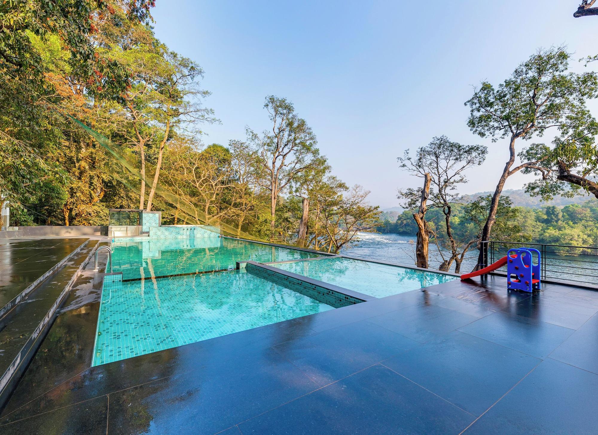 Vista Piscina Silverbill Resorts