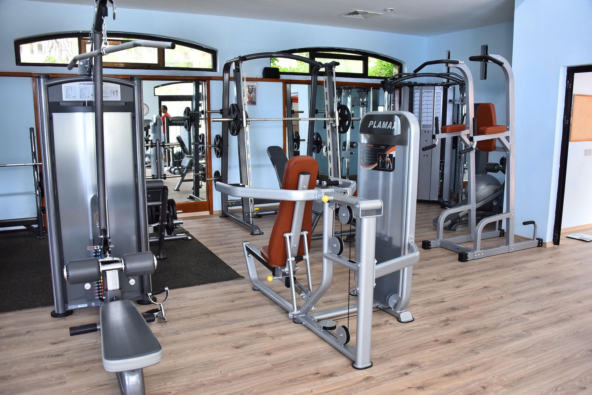 Gimnasio Liberty Lykia