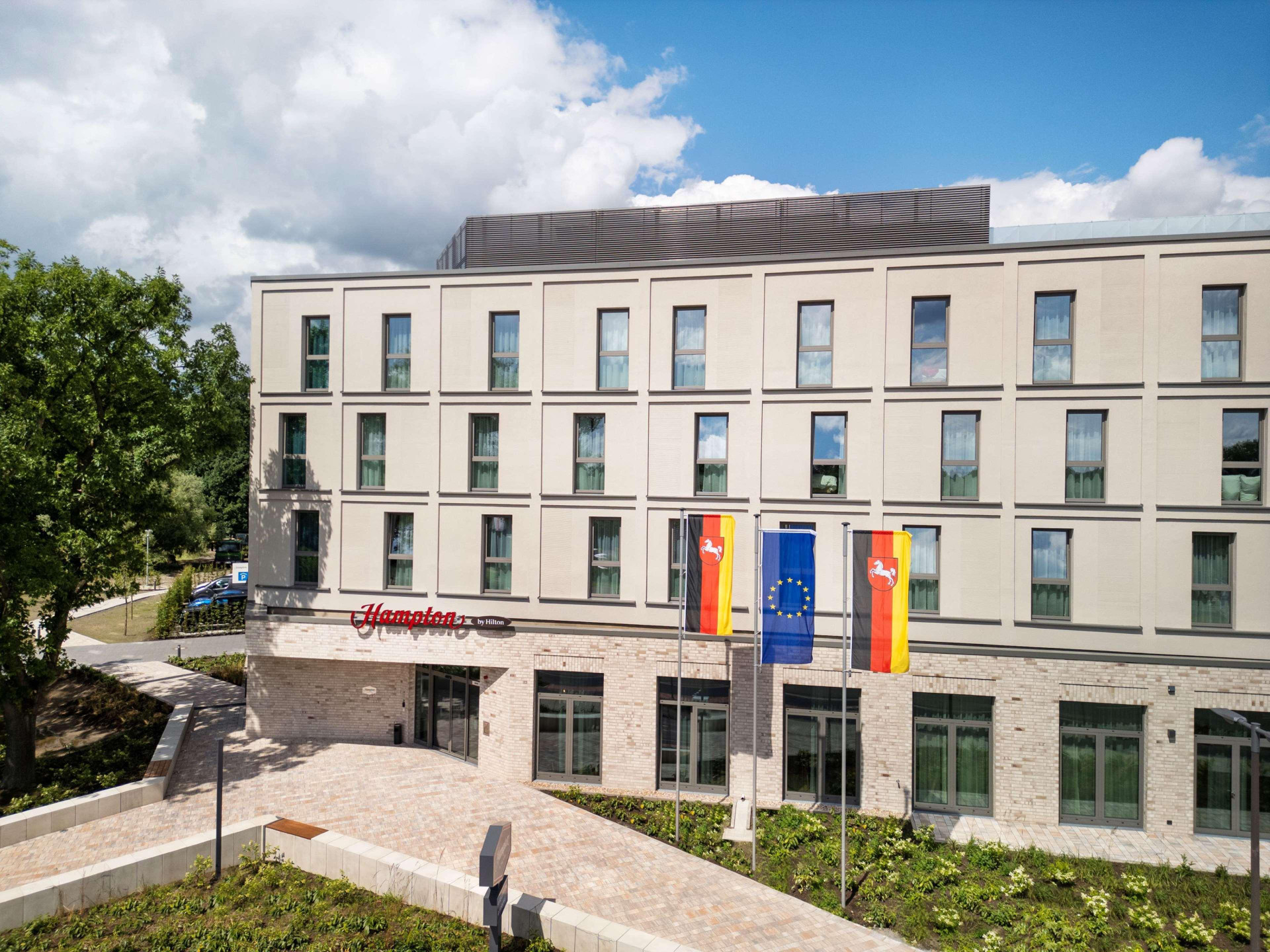 Vista Exterior Hampton By Hilton Celle