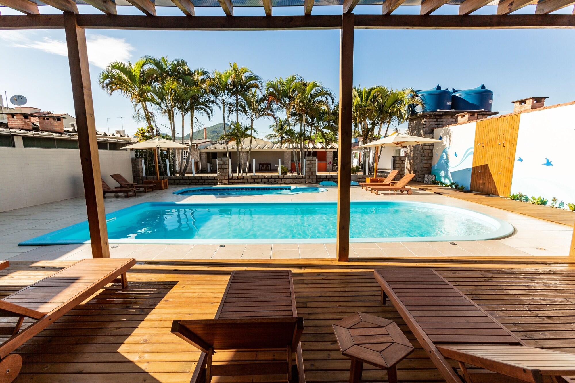 Vista Piscina Pousada Nossa Senhora de Fátima