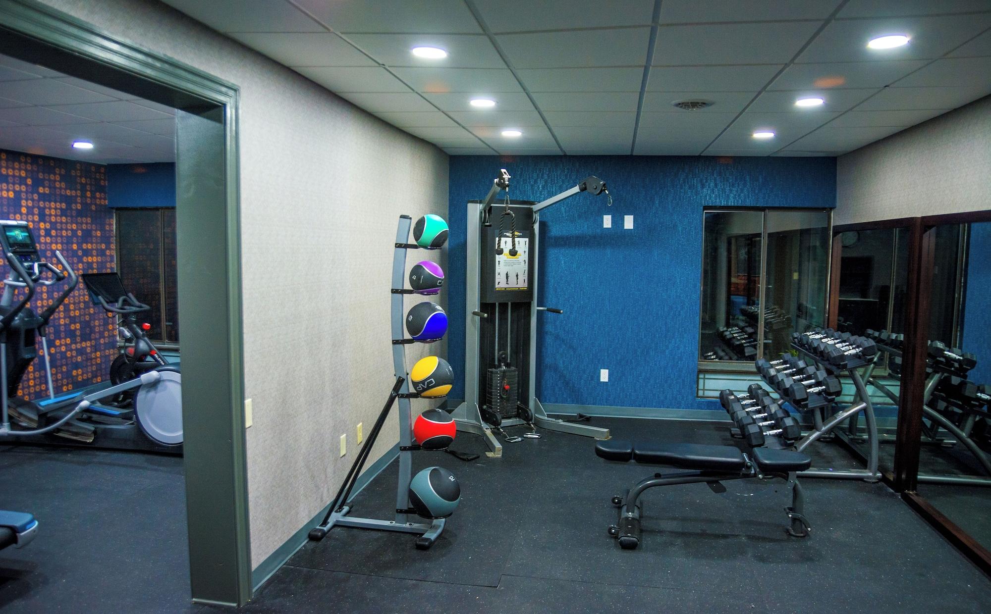 Gimnasio La Quinta Inn & Suites by Wyndham Fayetteville I-95