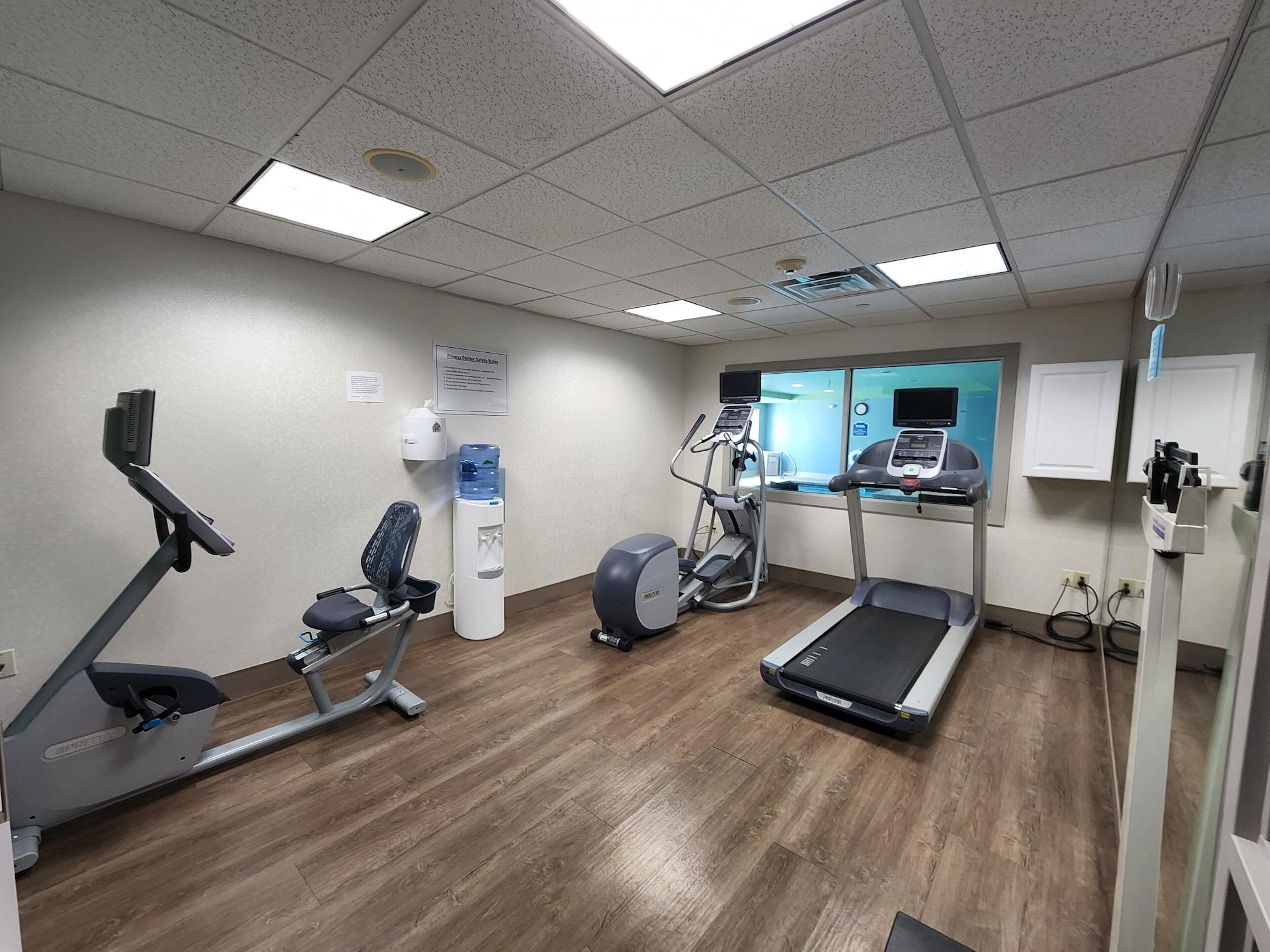 Gimnasio Holiday Inn Express Hotel & Suites Rochester by IHG