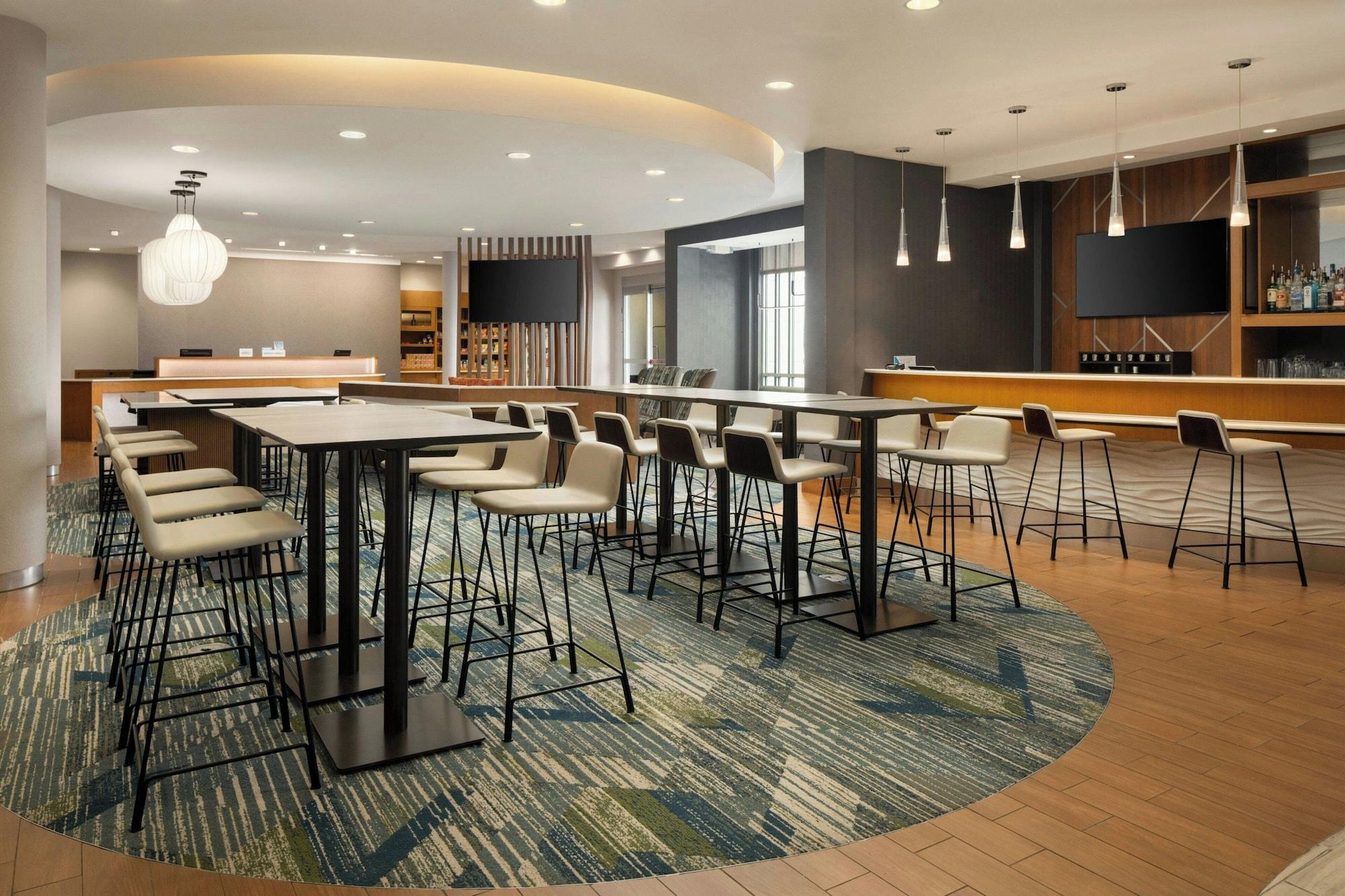 Restaurant SpringHill Suites by Marriott Voorhees Mt. Laurel/Cherry Hil