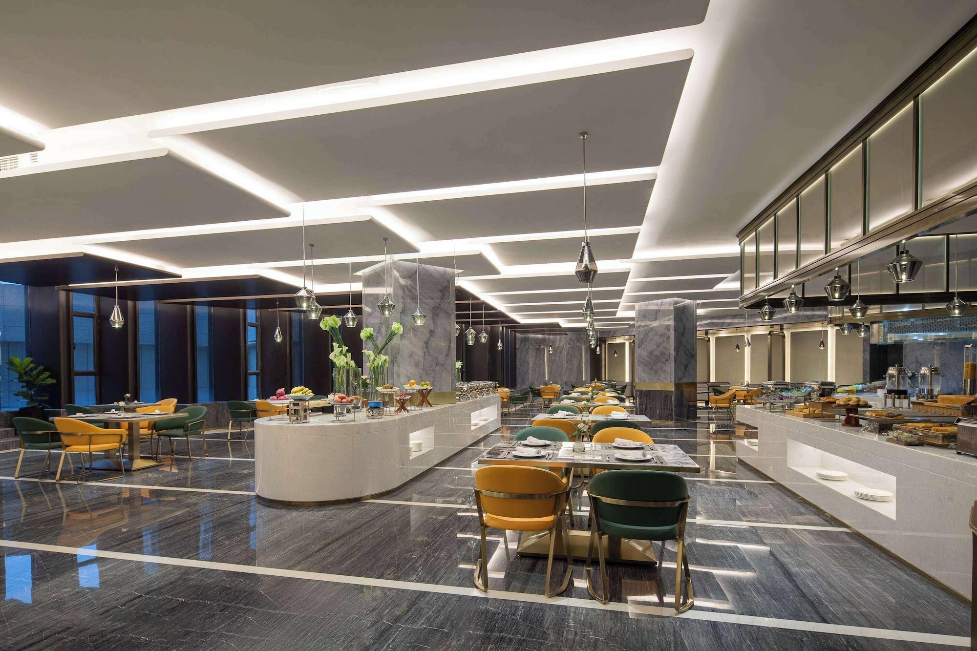 Restaurant Wyndham Garden FuKang Downtown