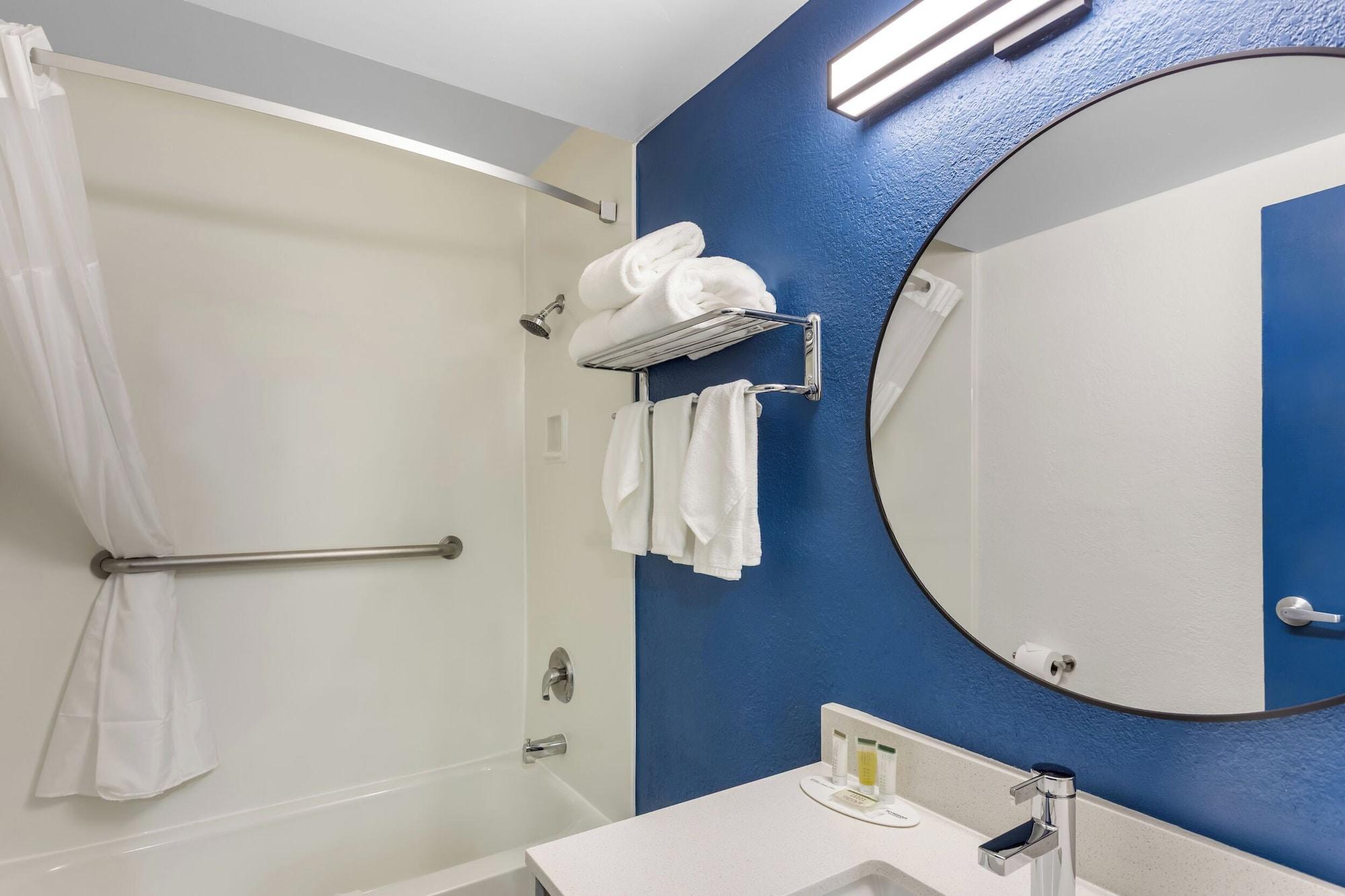 Equipamiento de Habitación Super 8 by Wyndham Chicago IL