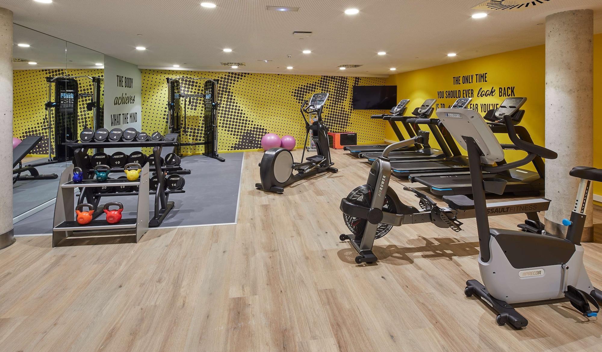 Gimnasio Hampton by Hilton Barcelona Fira Gran Via
