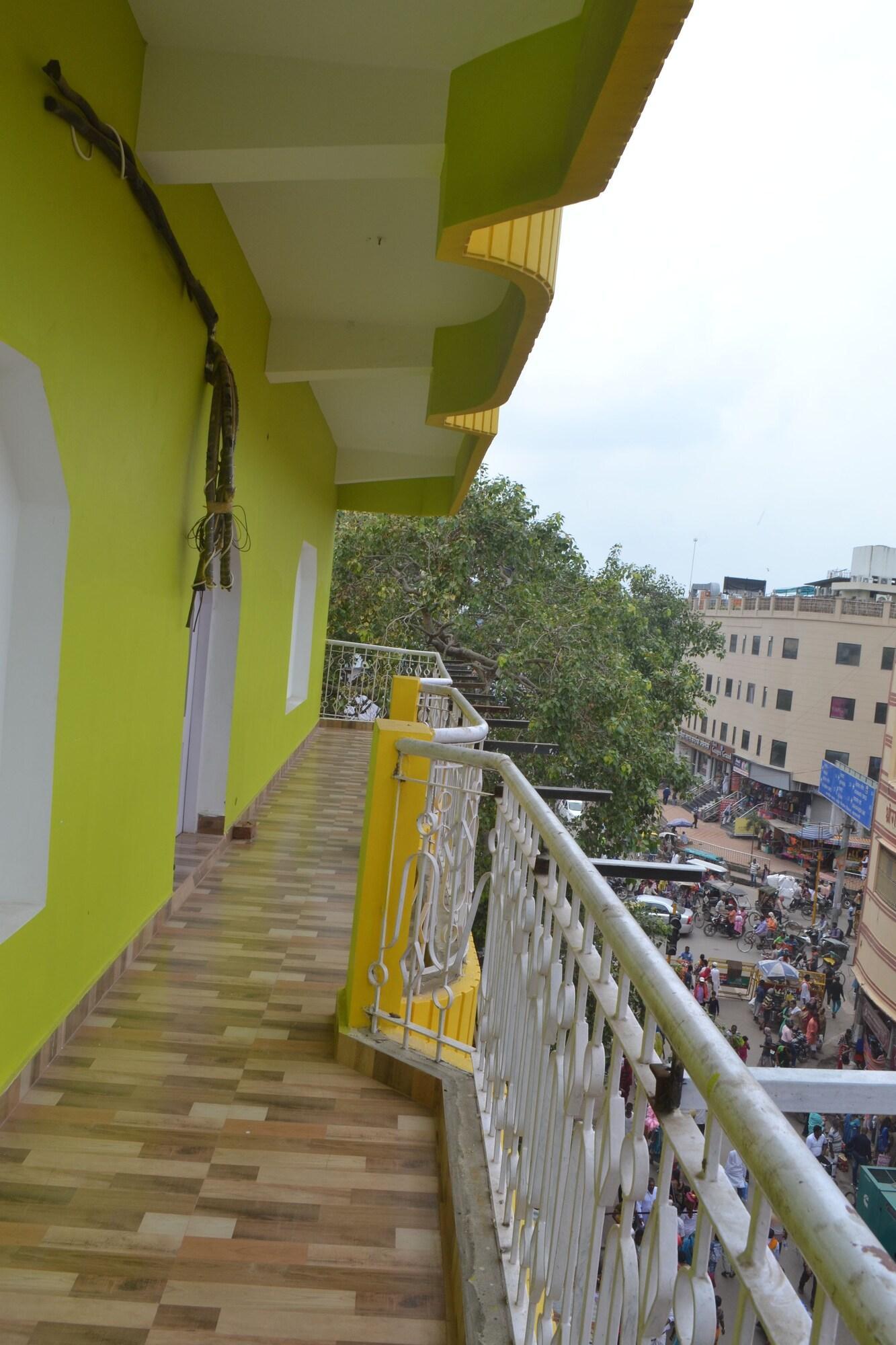 Vista Exterior Hotel Samman