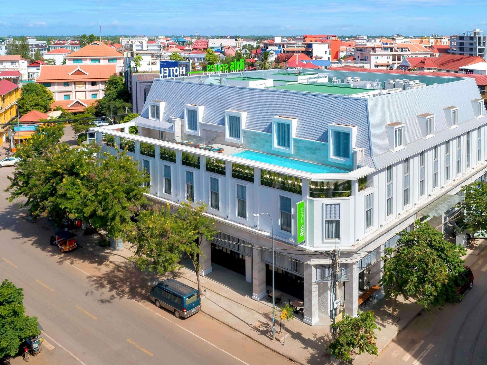 Vista Exterior ibis Styles Siem Reap