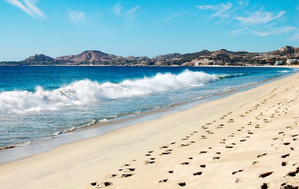 GR Solaris Lighthouse