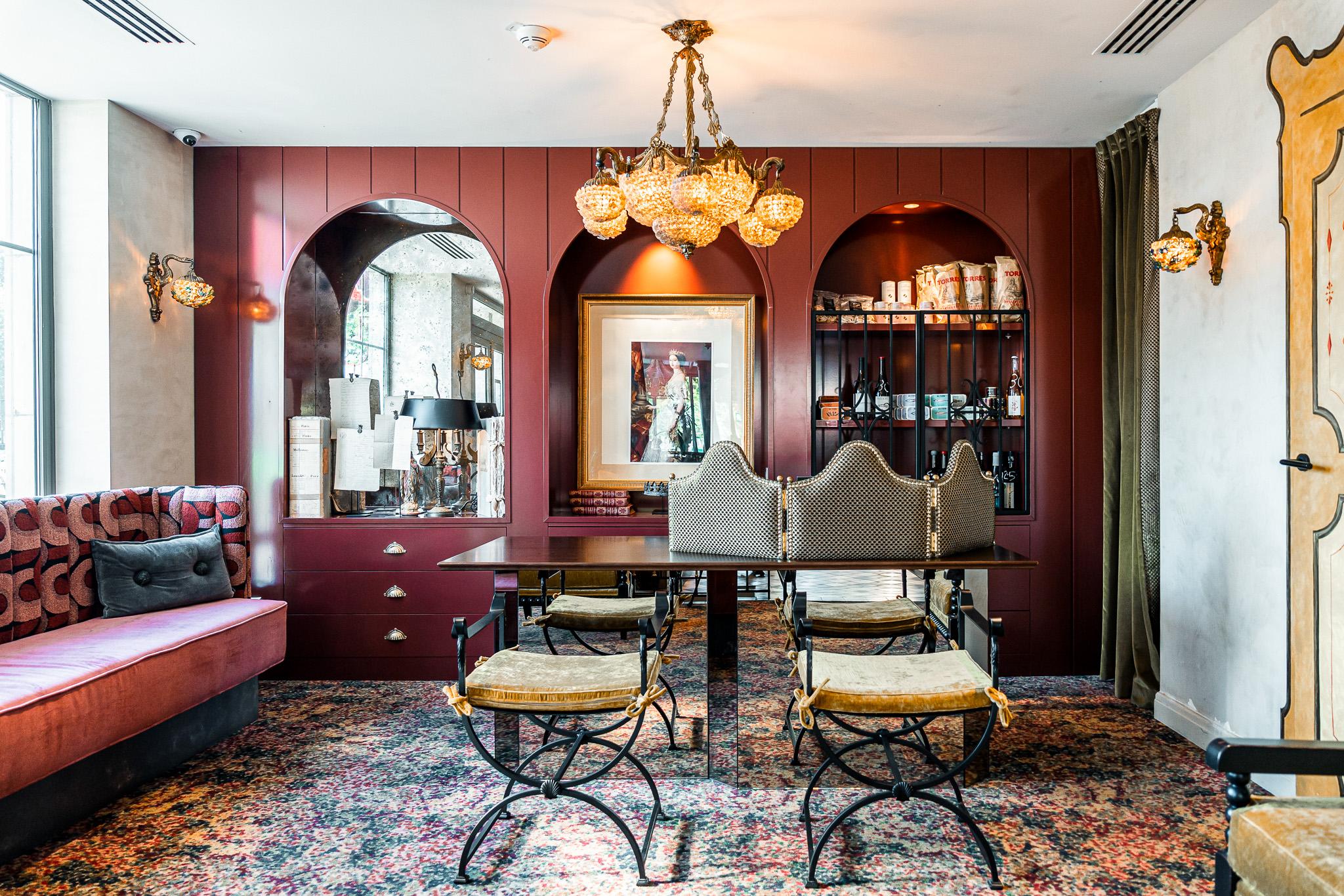 Vista Lobby Maison Eugenie