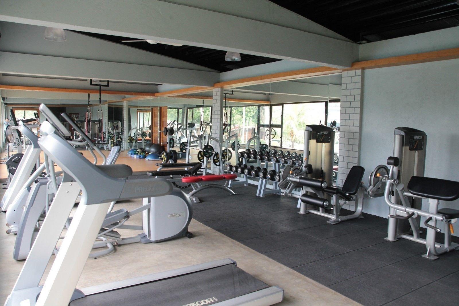 Gimnasio Batangas Country Club