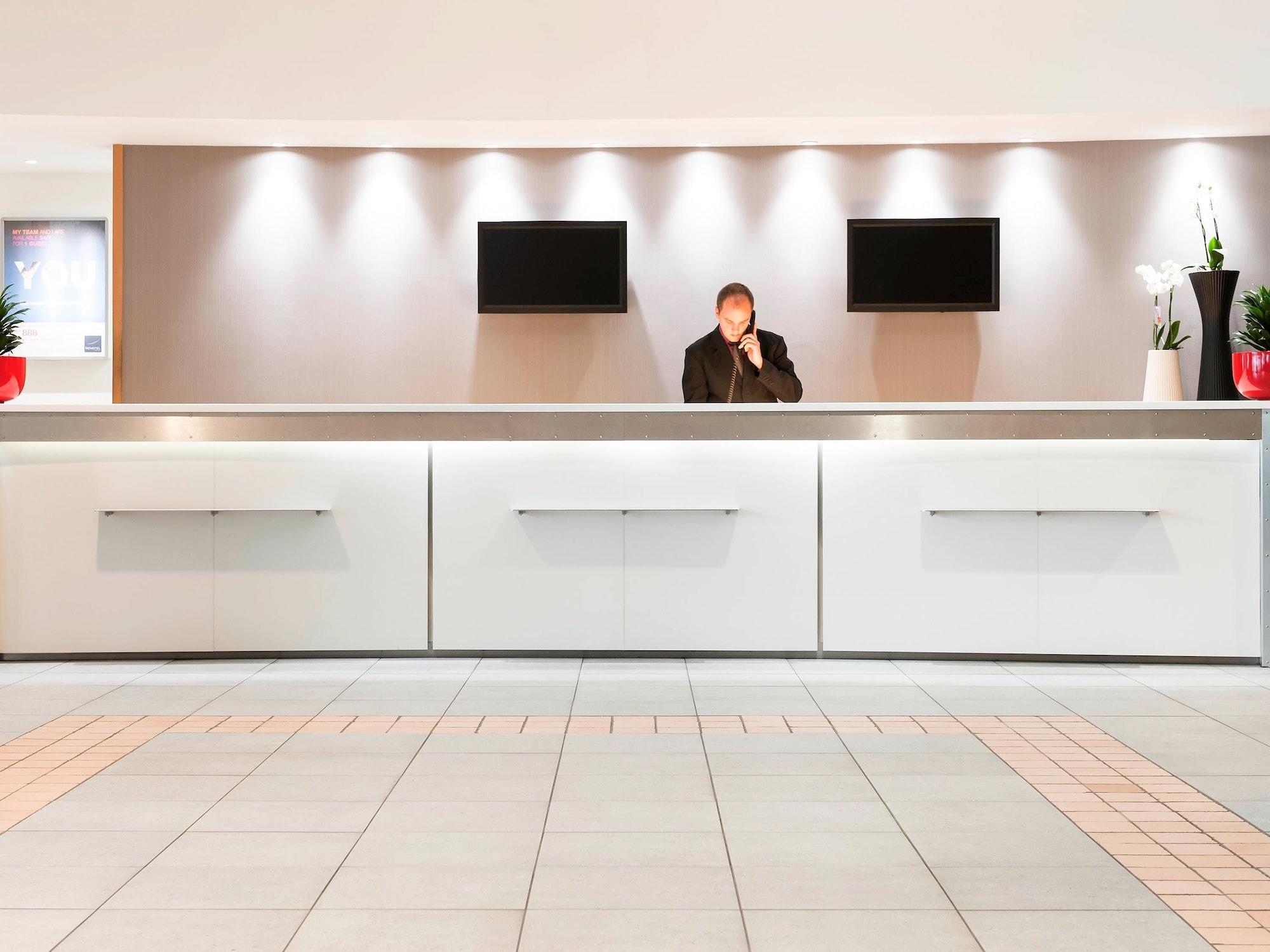 Vista Lobby Novotel Leuven Centrum