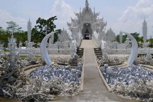 Actividad - Visita al Templo Blanco, Templo Azul, Casa Negra, Chiang Saen y Triángulo Dorado