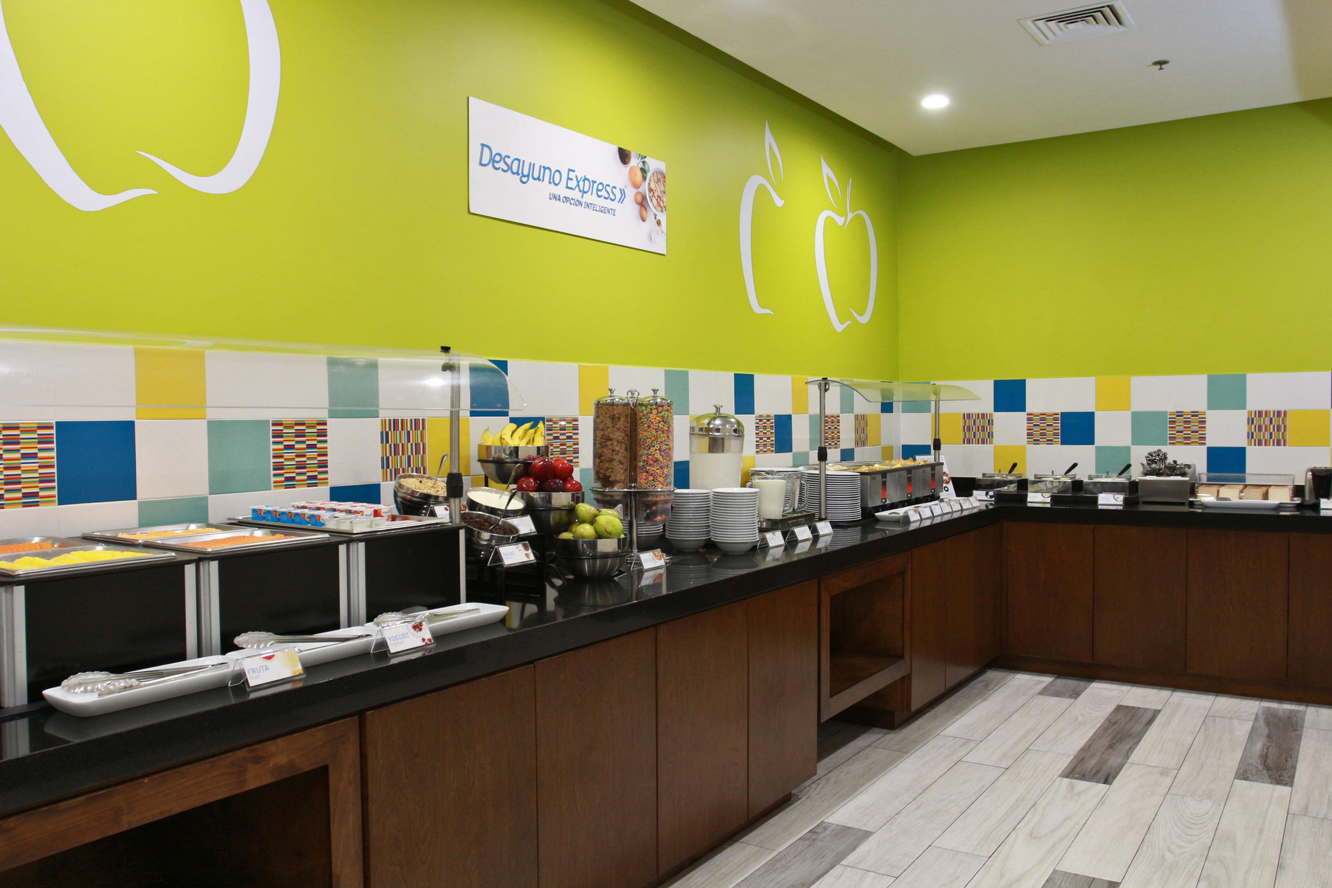 Restaurant Holiday Inn Express & Suites Mexicali by IHG
