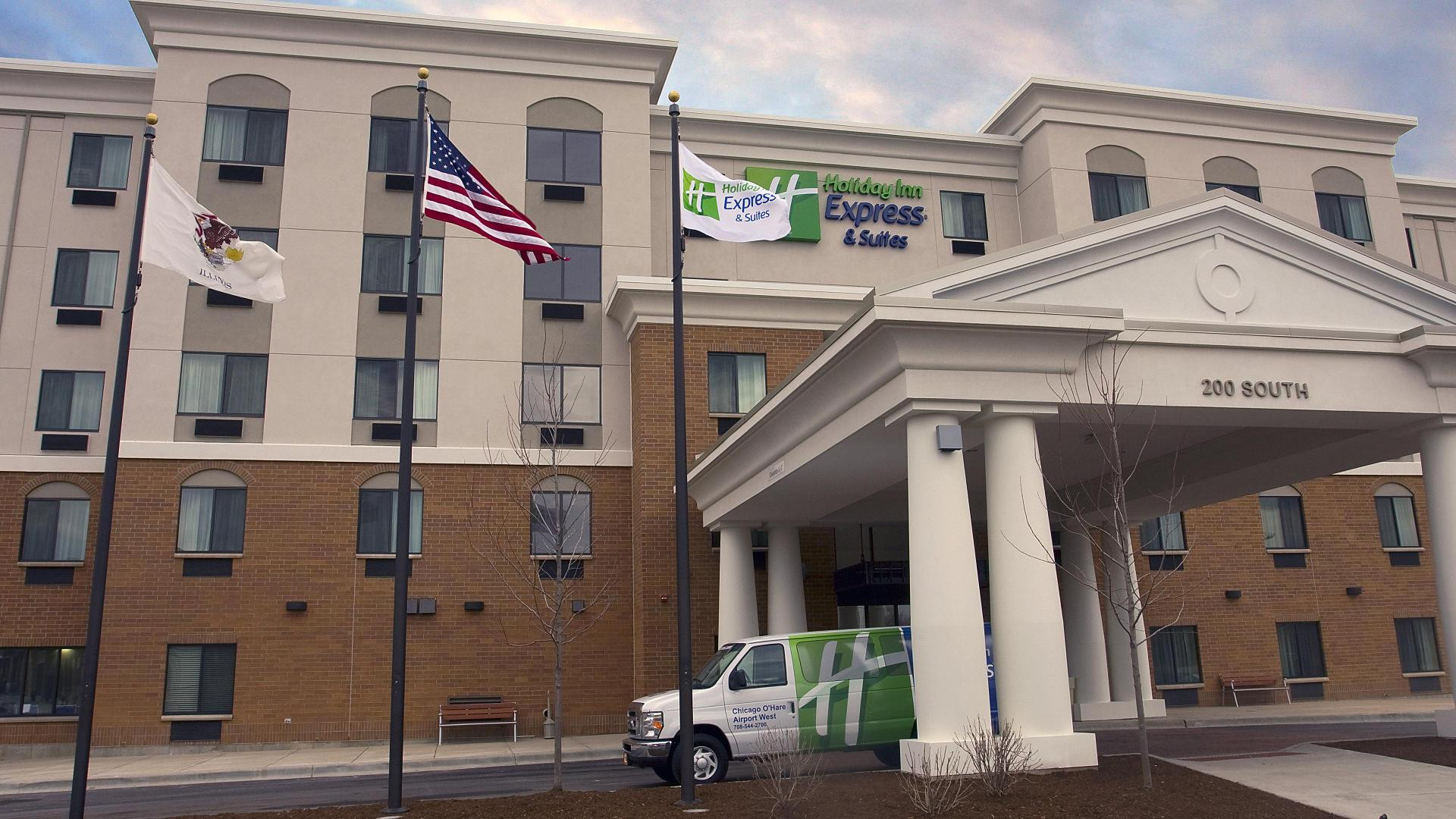 Vista Exterior Holiday Inn Express & Suites Chicago West - O'Hare Arpt Area by IHG